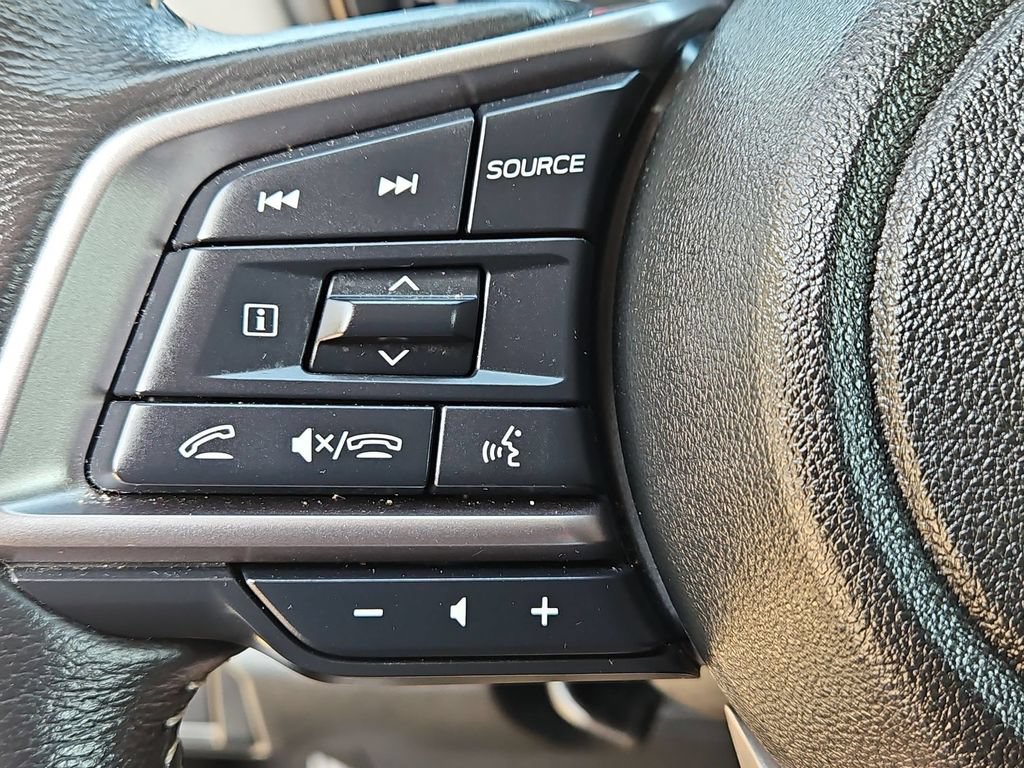 Used 2025 Subaru Outback Premium AWD/4WD image 18