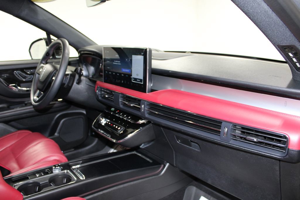 Used 2024 Lincoln Corsair Grand Touring w/ Equipment Group 302A image 31