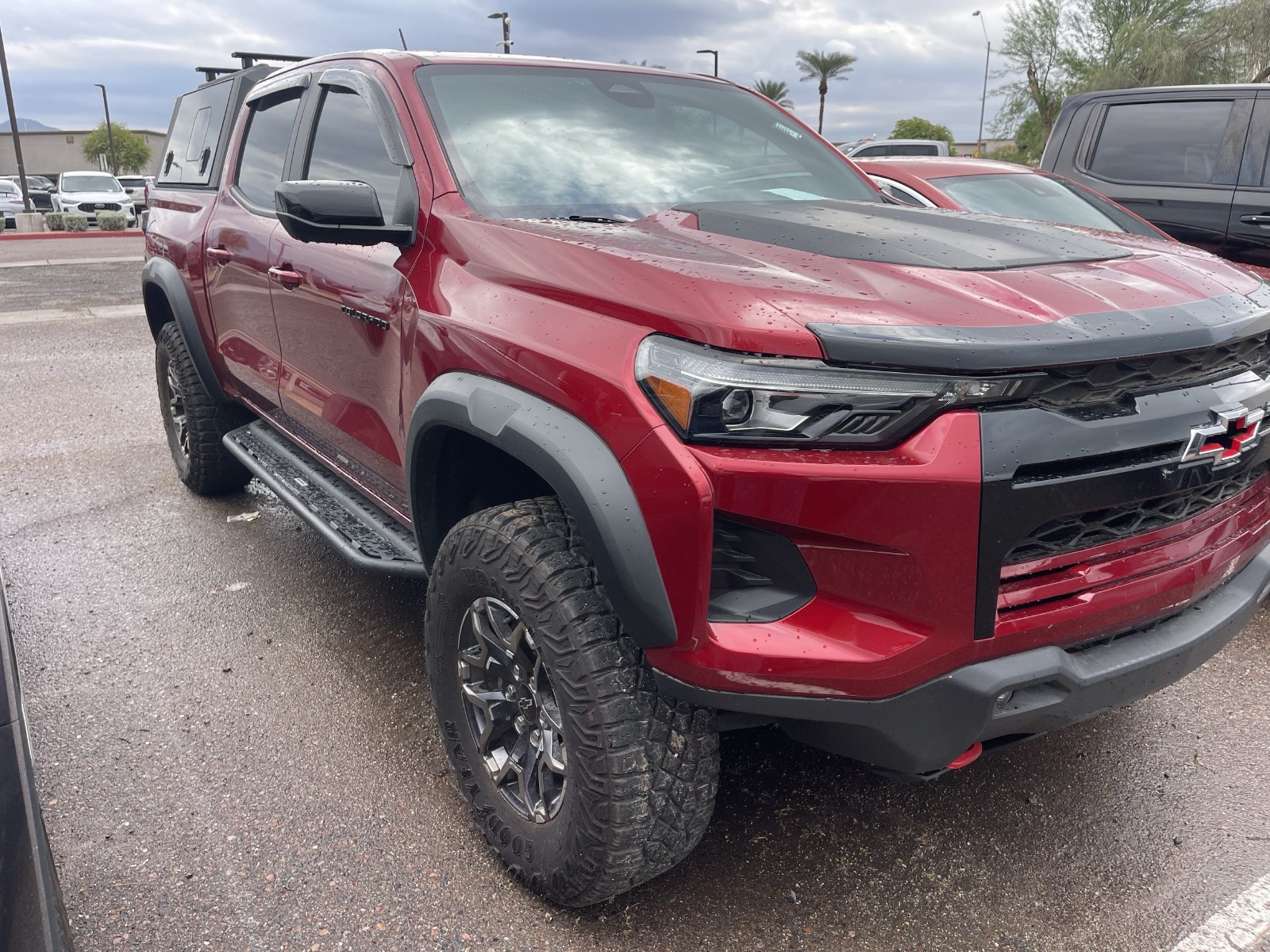 Used 2024 Chevrolet Colorado ZR2 w/ ZR2 Convenience Package III AWD/4WD image 3