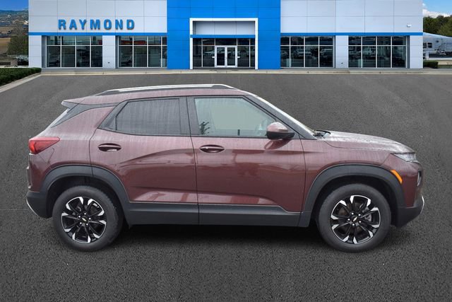 Certified 2023 Chevrolet TrailBlazer LT w/ Convenience Package image 2