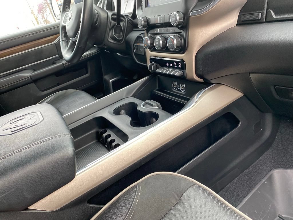 Used 2022 RAM 3500 Laramie AWD/4WD image 35