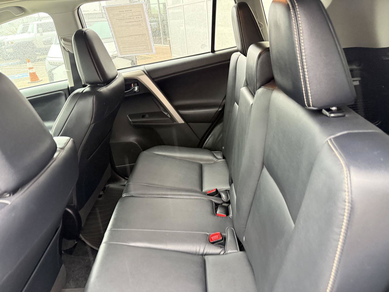 Used 2014 Toyota RAV4 Limited AWD/4WD image 14