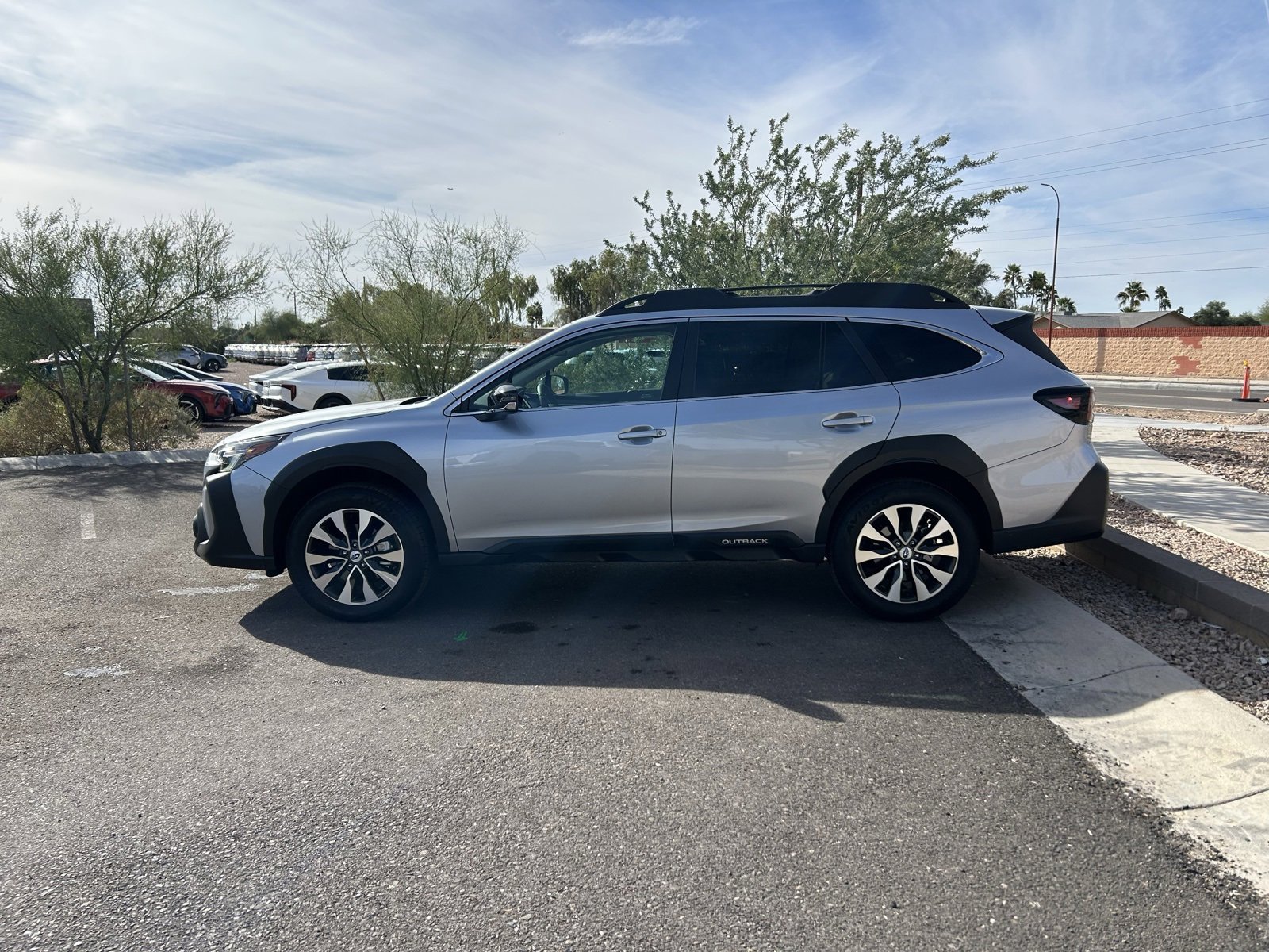 Used 2025 Subaru Outback Limited XT image 6