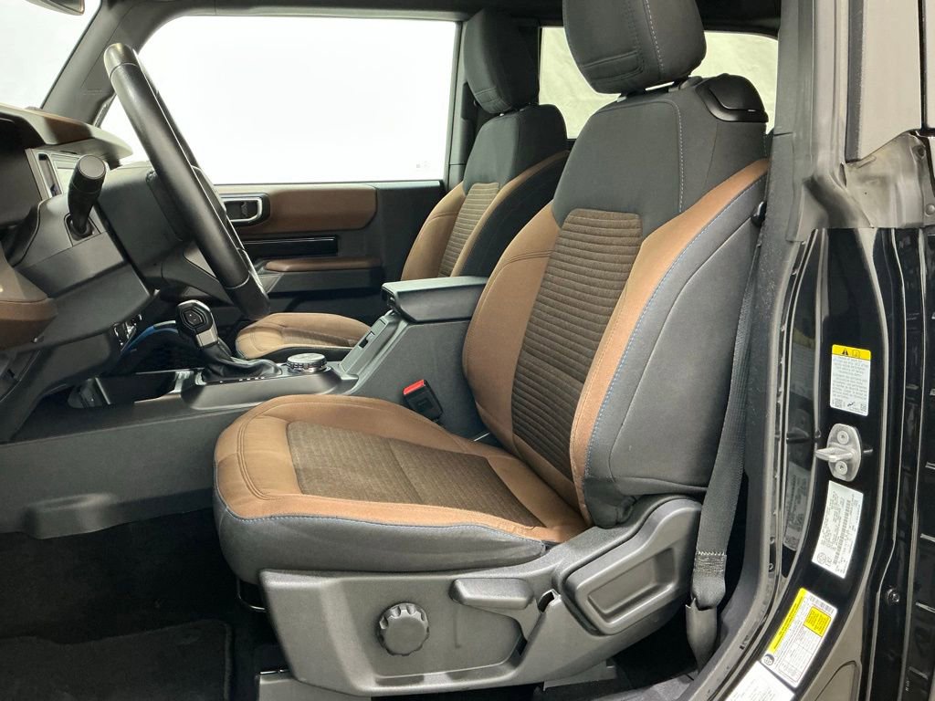 Used 2023 Ford Bronco Outer Banks image 10