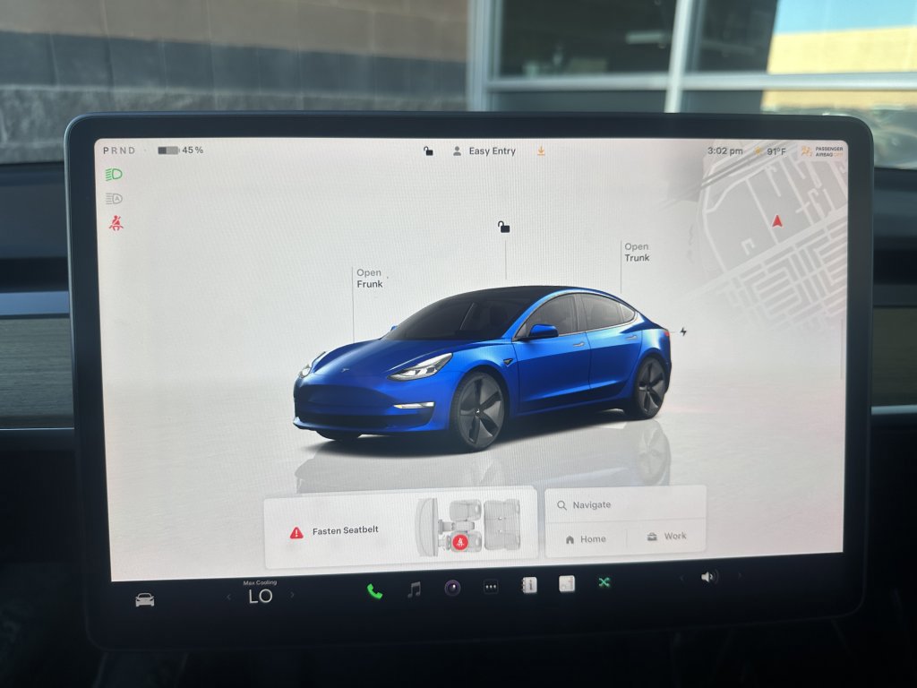 Used 2023 Tesla Model 3 Standard Range image 17