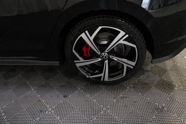 New 2026 Volkswagen GTI SE FWD image 20