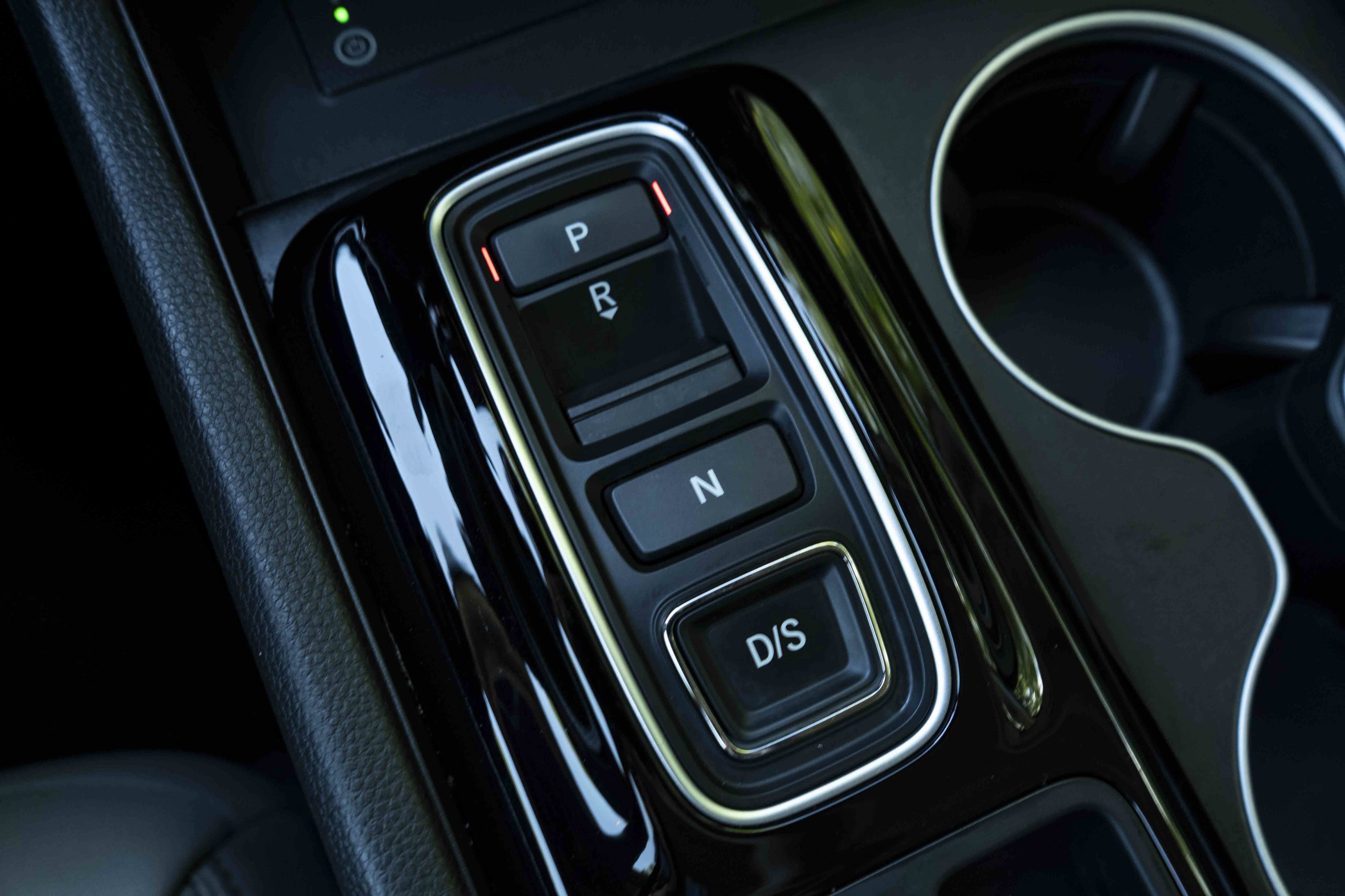 Certified 2024 Honda Pilot Touring image 30
