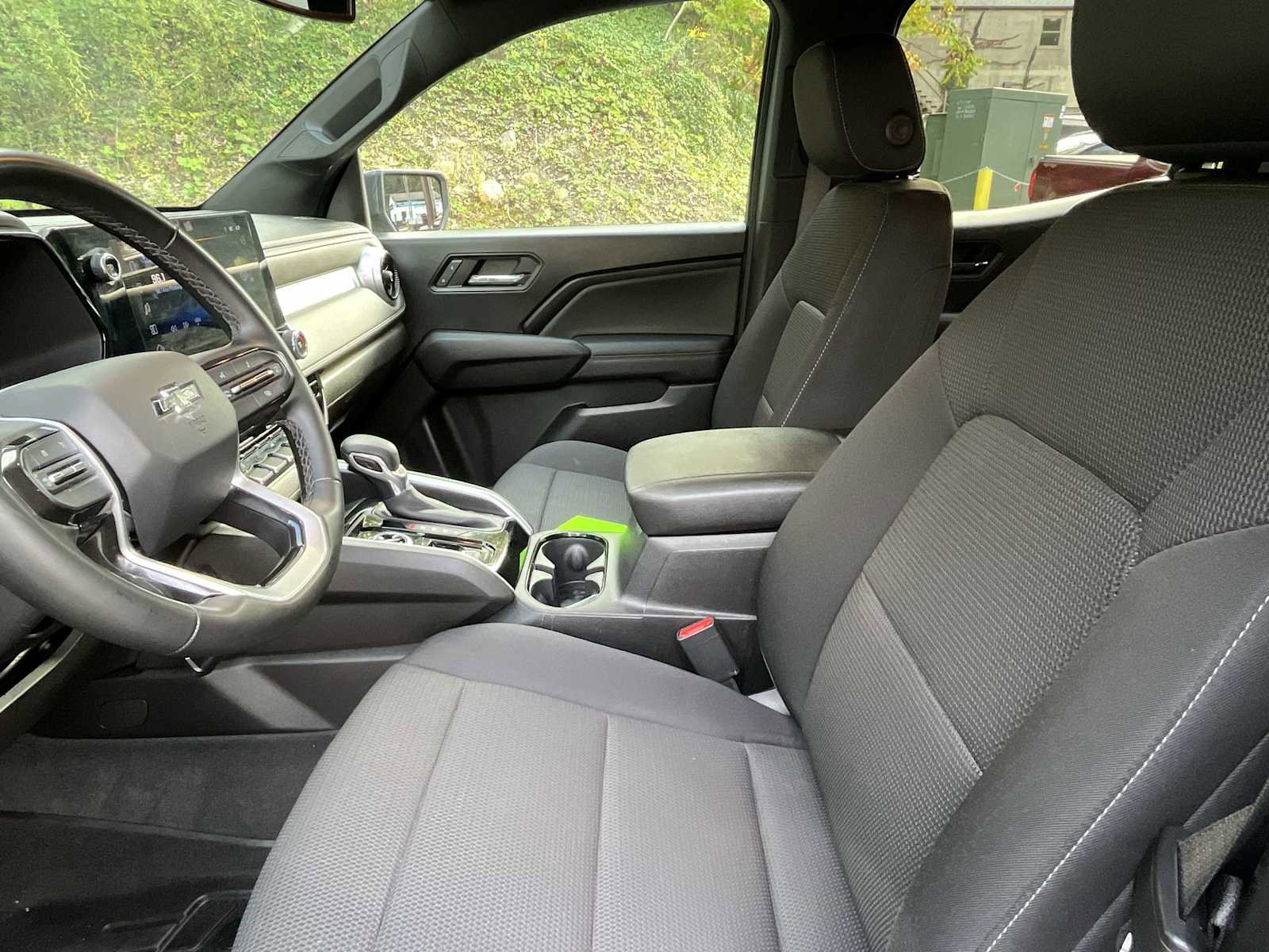 Certified 2023 Chevrolet Colorado LT w/ LT Convenience Package II image 19