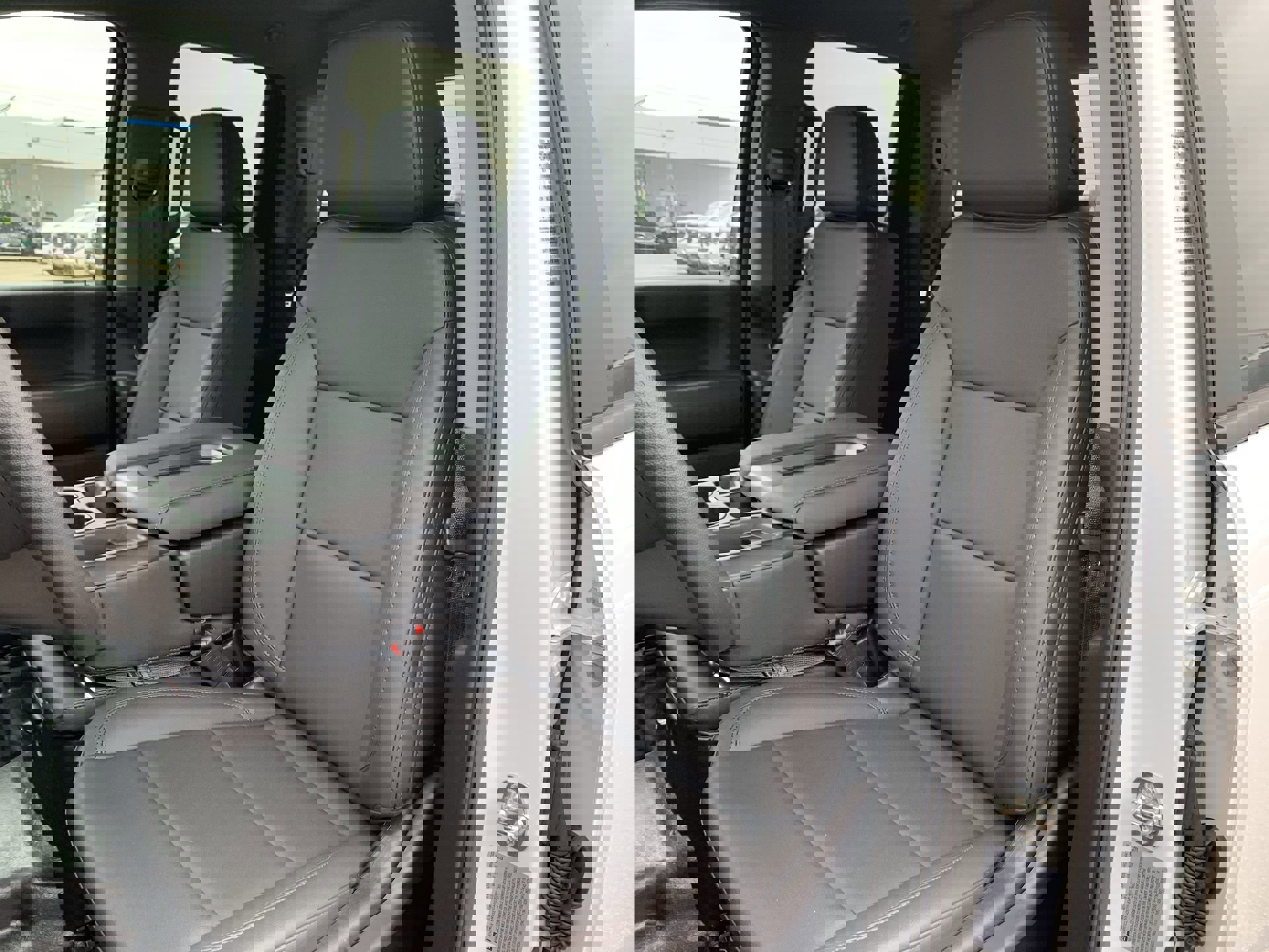 New 2025 GMC Sierra 3500 Pro w/ Convenience Package image 4