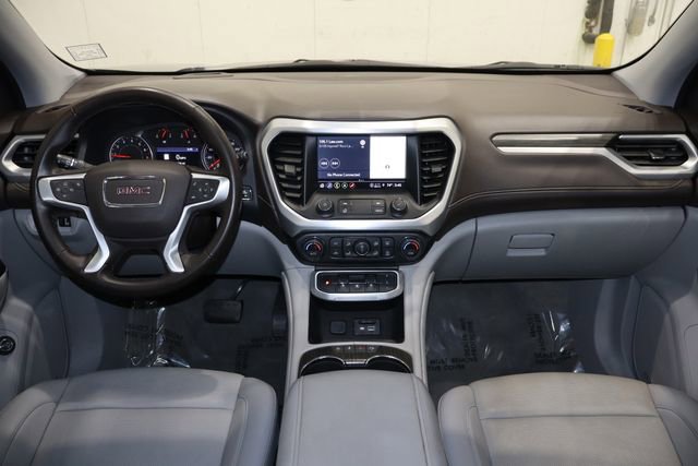 Used 2023 GMC Acadia SLT image 32