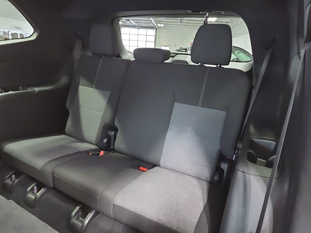 Used 2025 GMC Acadia Elevation AWD/4WD image 36