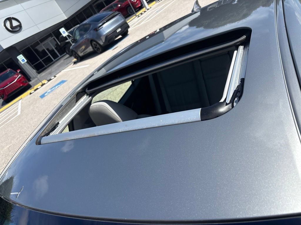 Used 2018 Lexus ES 300h w/ Luxury Package FWD image 10
