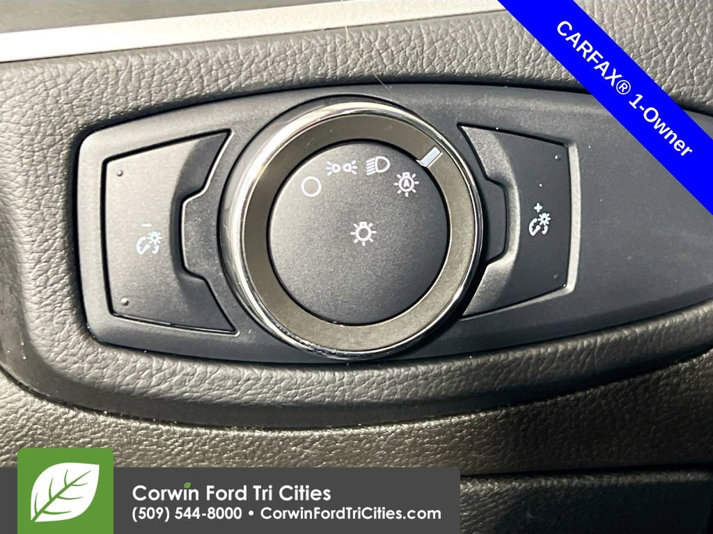 Used 2017 Ford Edge SEL w/ Equipment Group 201A image 19