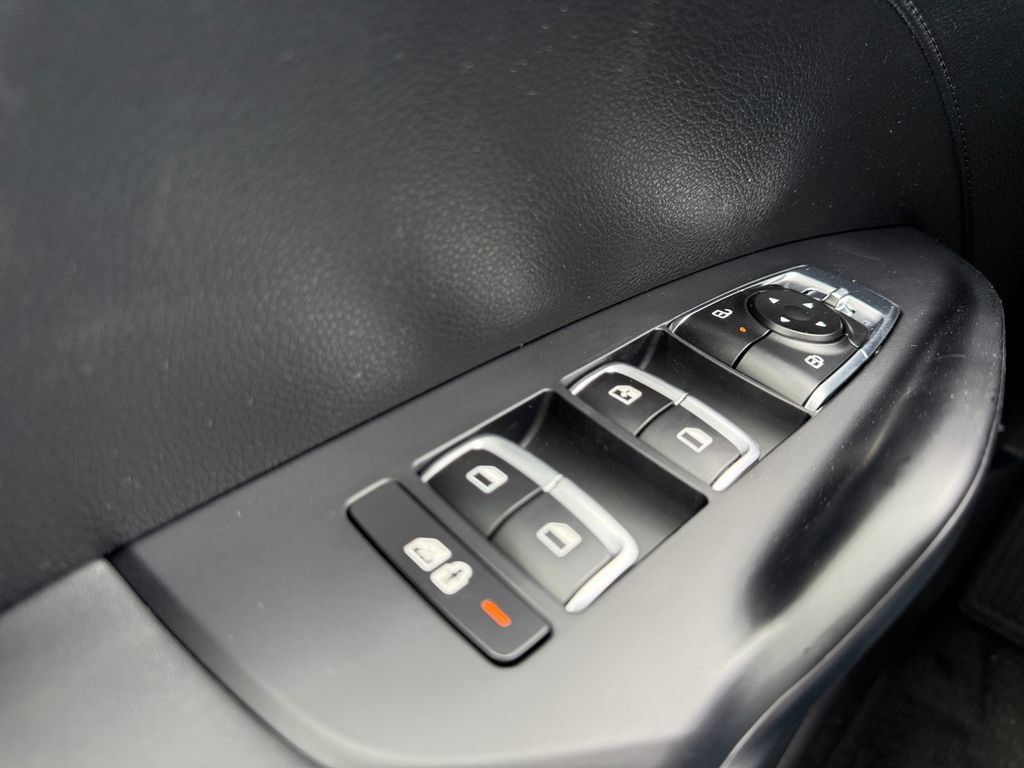 New 2026 Kia K5 LXS FWD image 28