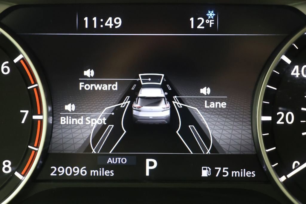 Used 2023 Nissan Rogue SL w/ SL Premium Package image 19