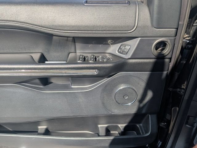 Used 2020 Ford Expedition XLT w/ Equipment Group 202A RWD image 32