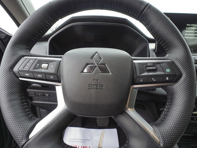 New 2026 Mitsubishi Outlander SE AWD/4WD image 18