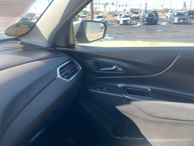 Used 2024 Chevrolet Equinox LT image 17