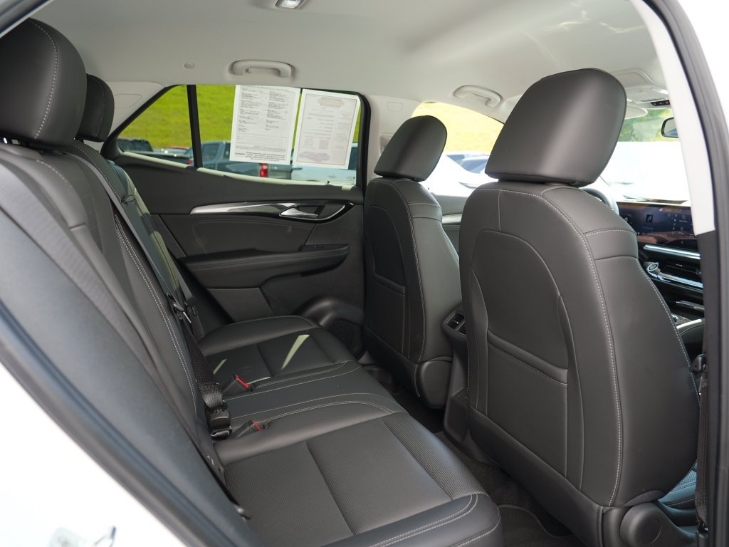 Certified 2024 Buick Envision Preferred AWD/4WD image 30