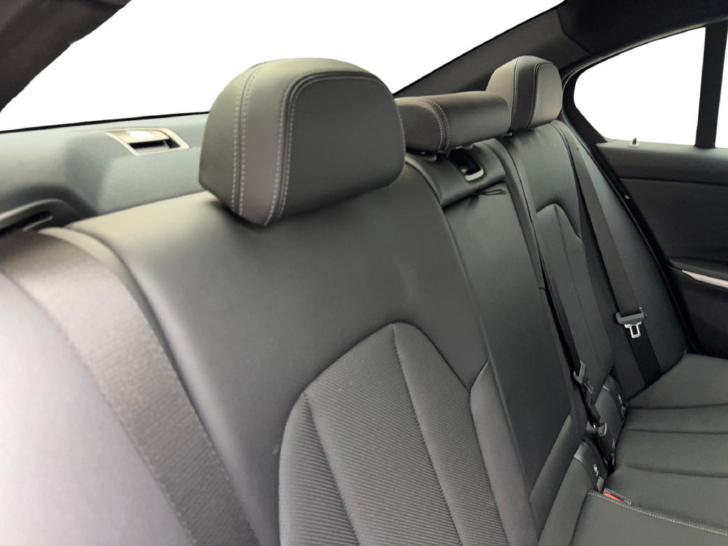 Used 2025 BMW 330i Sedan RWD image 42