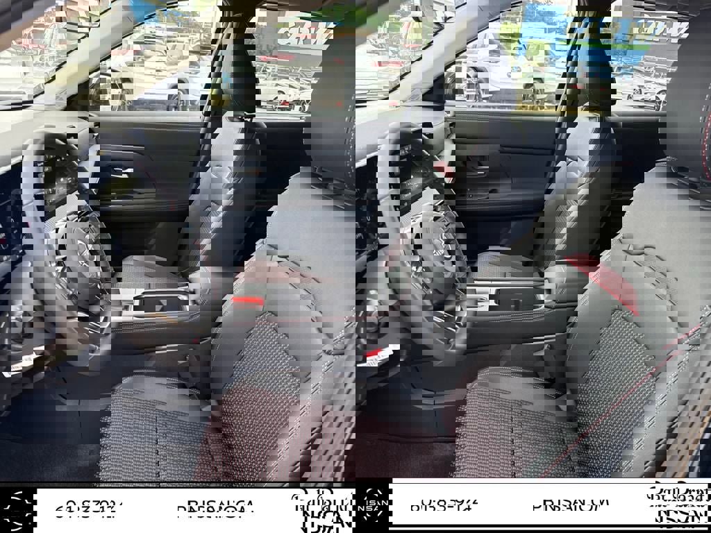 New 2025 Nissan Kicks SR image 21