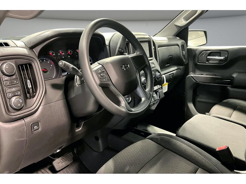 New 2026 Chevrolet Silverado 1500 Custom Trail Boss w/ Midnight Edition AWD/4WD image 9