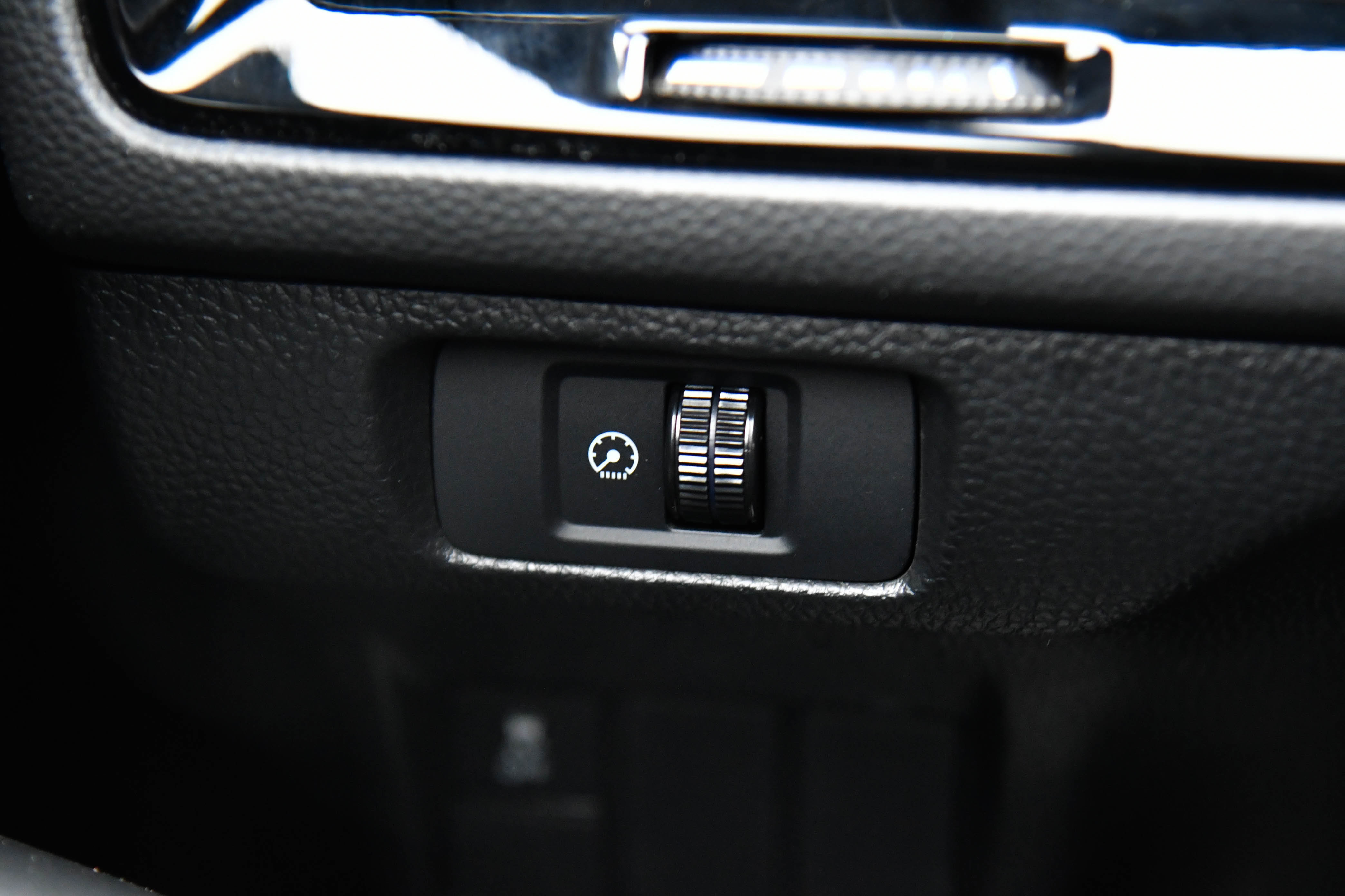 Used 2025 Honda Civic Sport image 30