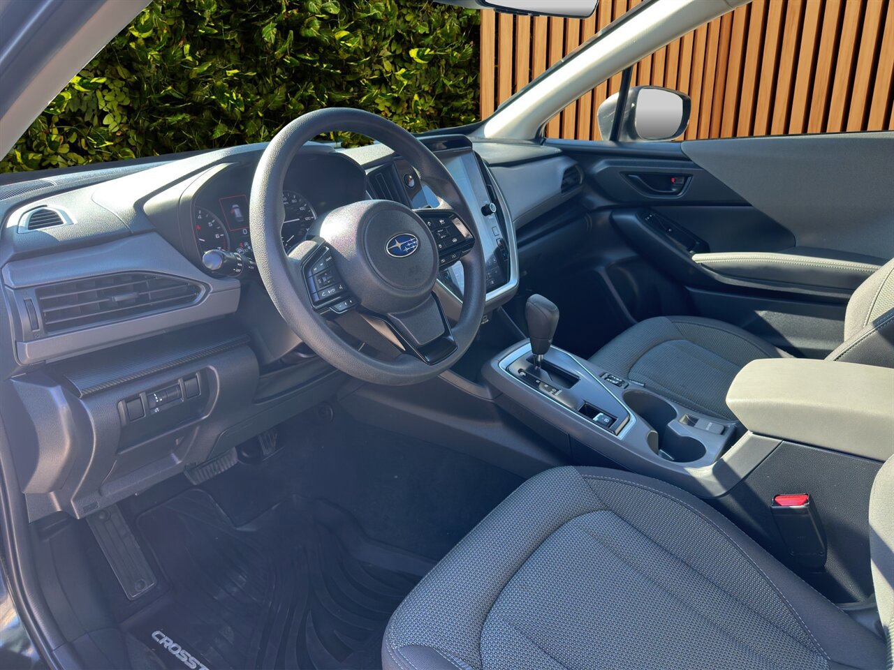 Used 2024 Subaru Crosstrek 2.0i Premium AWD/4WD image 9