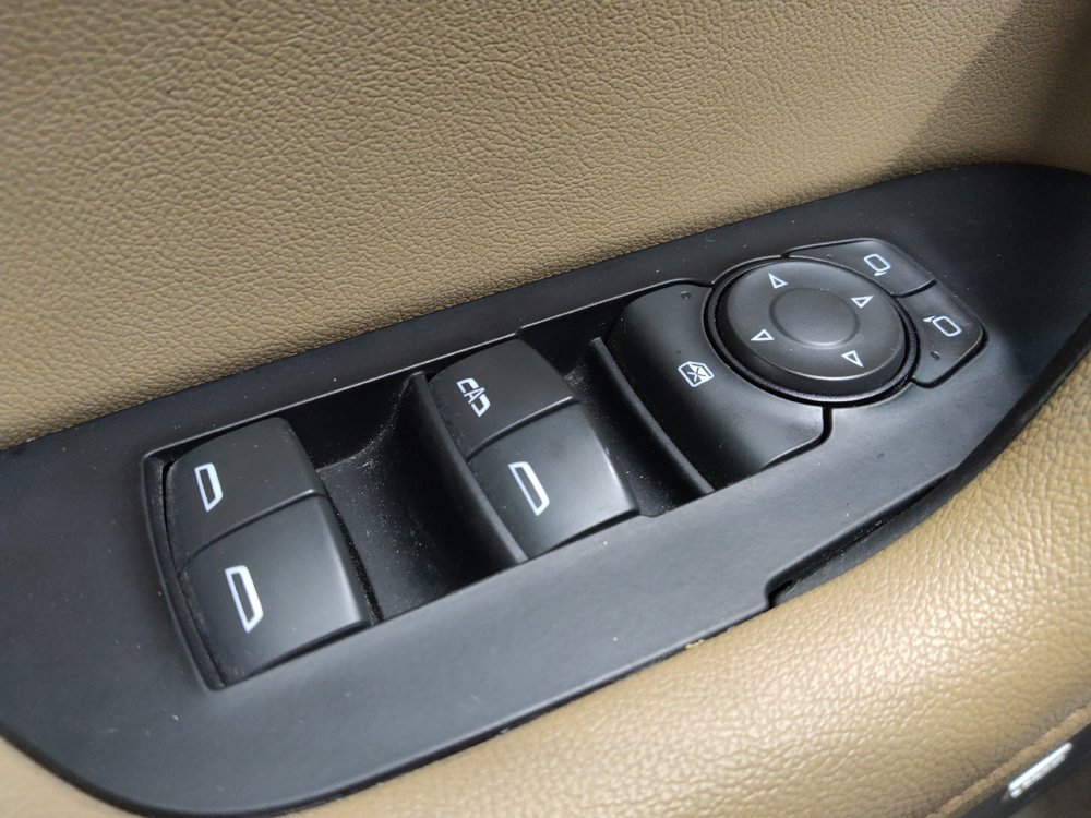 Used 2019 Chevrolet Blazer Premier FWD image 27