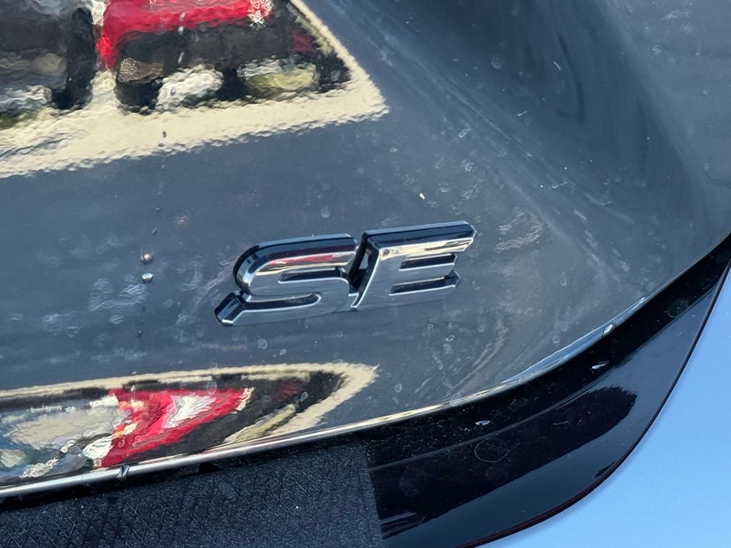 New 2026 Toyota Camry SE image 13