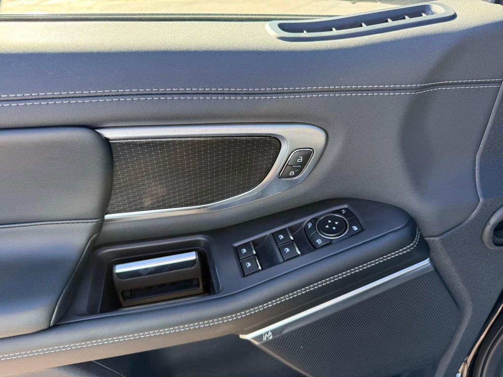 New 2025 Ford Expedition Max Platinum w/ Stealth Performance Package image 9