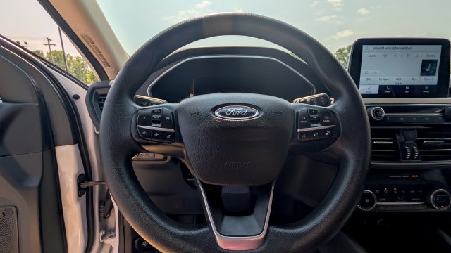 Used 2020 Ford Escape SE AWD/4WD image 16