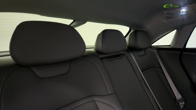 Used 2025 Lucid Air Pure RWD image 41