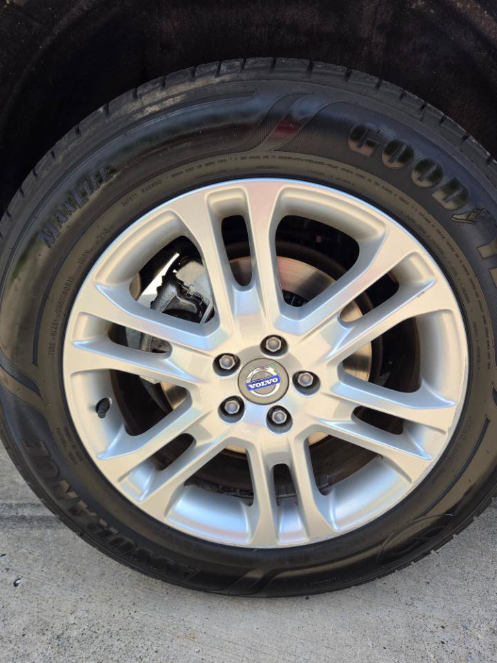 Used 2016 Volvo XC60 T5 Premier w/ Protection Package AWD/4WD image 13