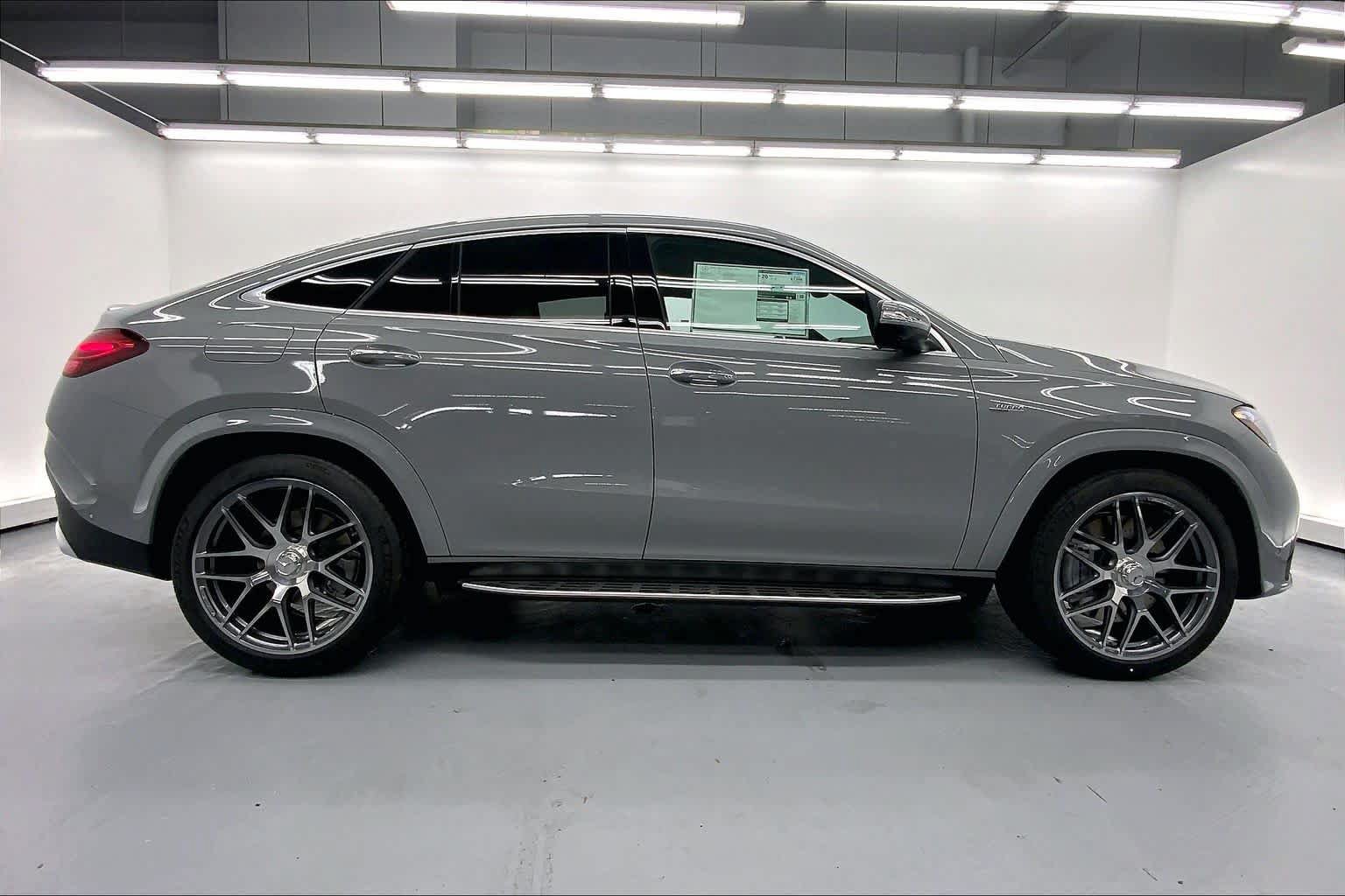 New 2026 Mercedes-Benz GLE 53 AMG 4MATIC Coupe image 9