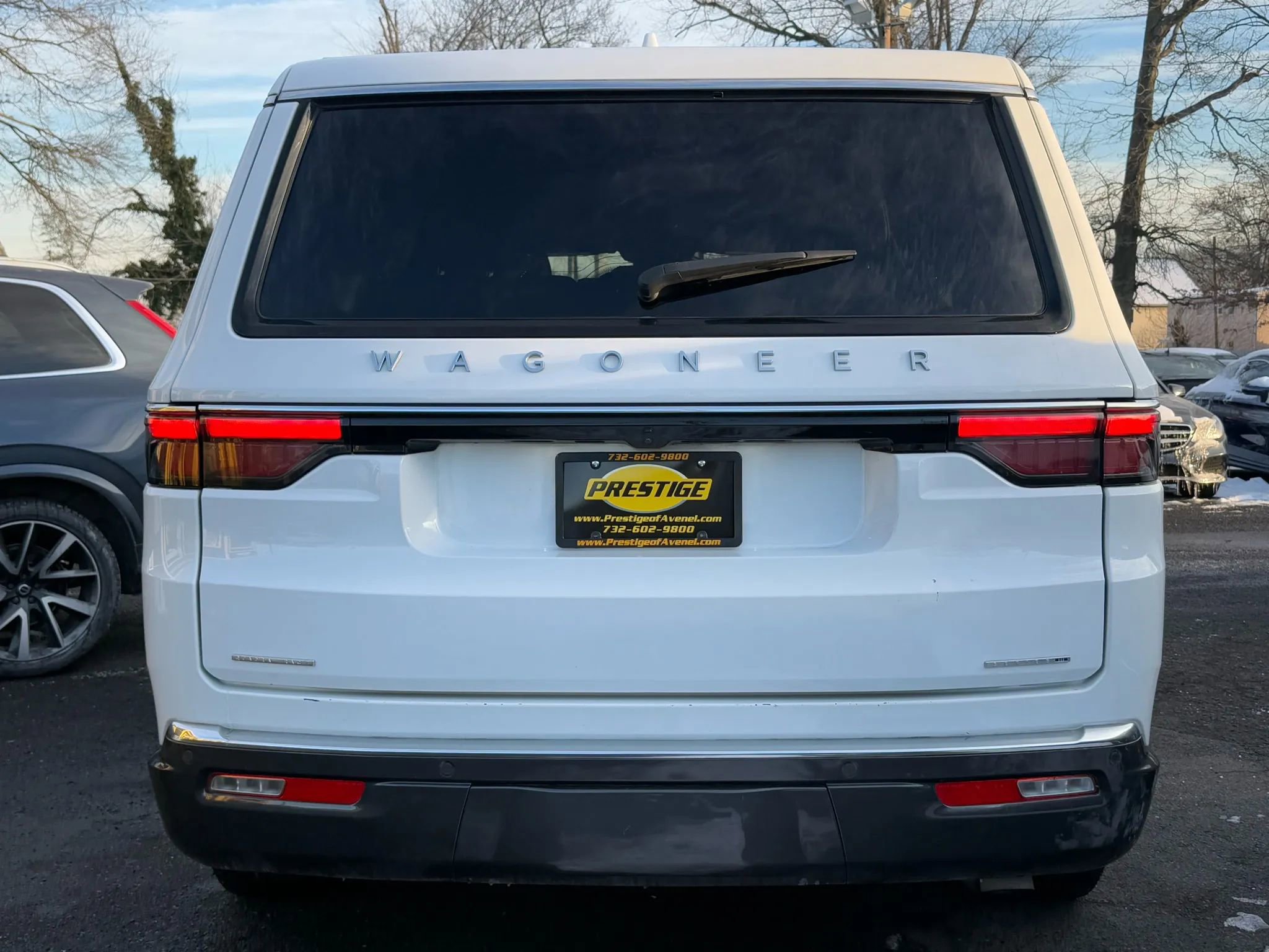 Used 2022 Jeep Wagoneer Series III image 5