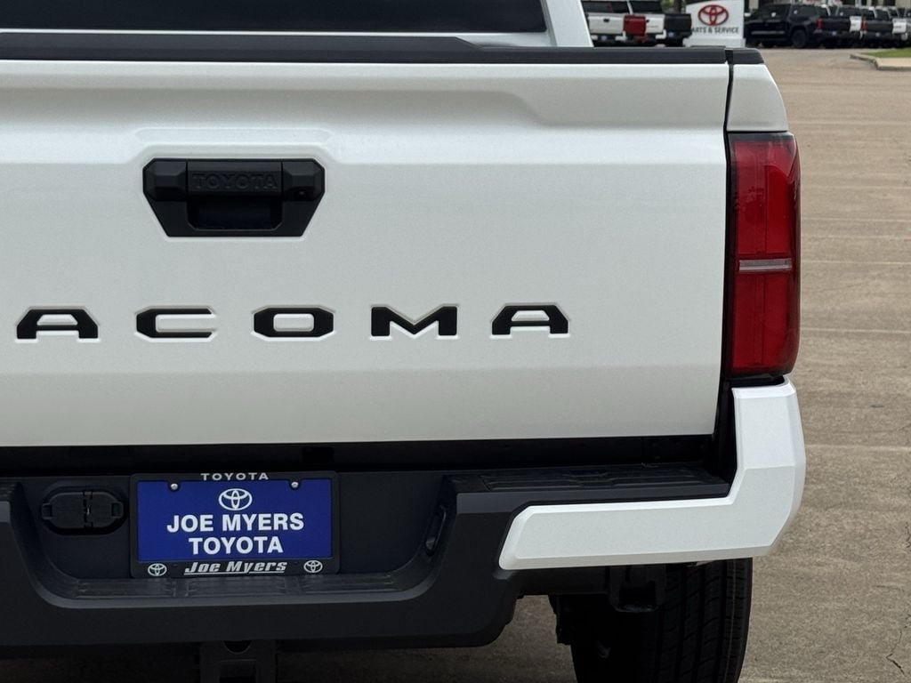 New 2026 Toyota Tacoma SR5 AWD/4WD image 9