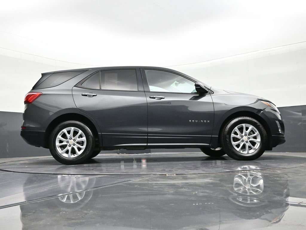 Used 2019 Chevrolet Equinox LS FWD image 26