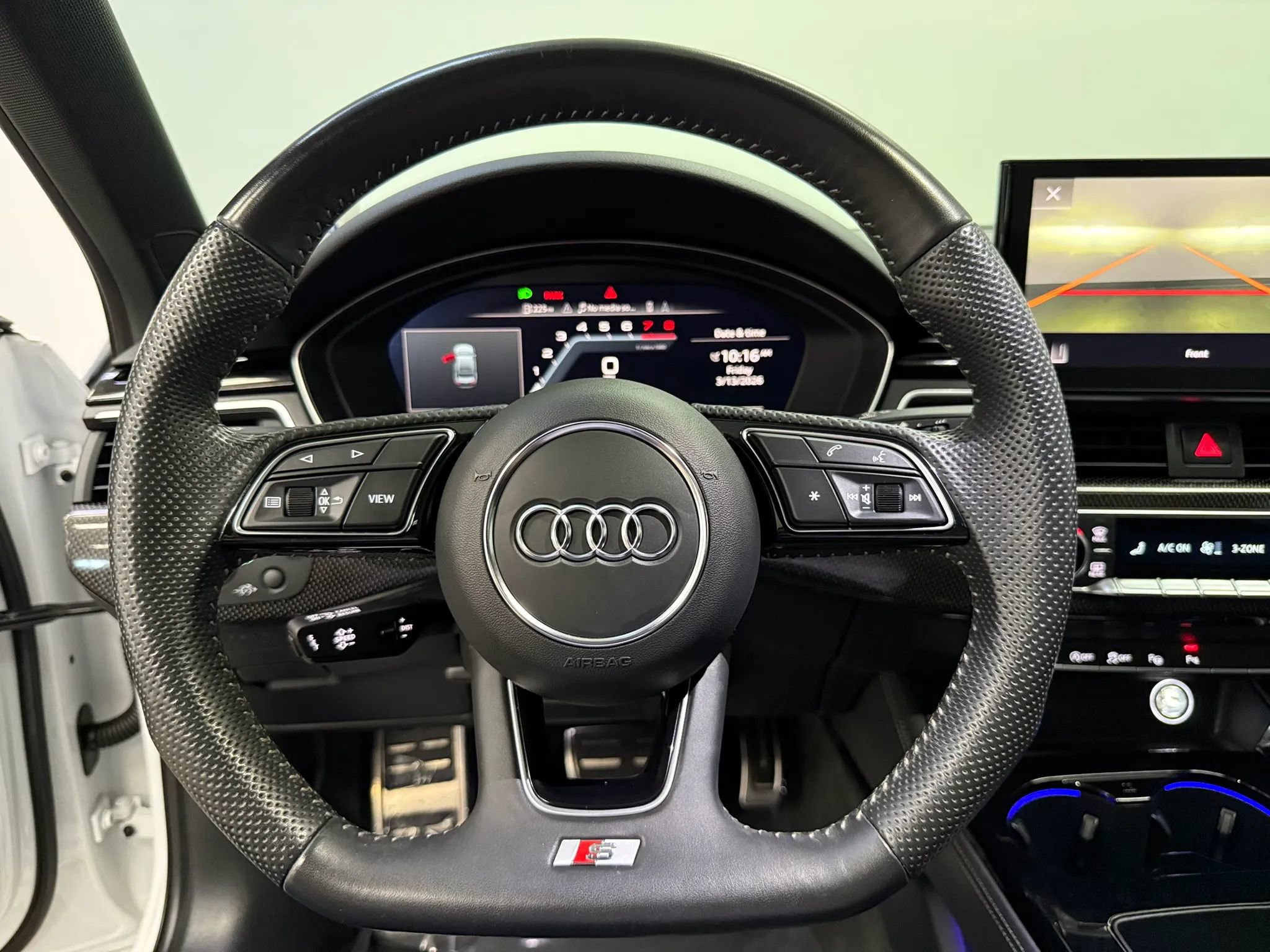 Used 2020 Audi S4 Prestige w/ Prestige Package image 32
