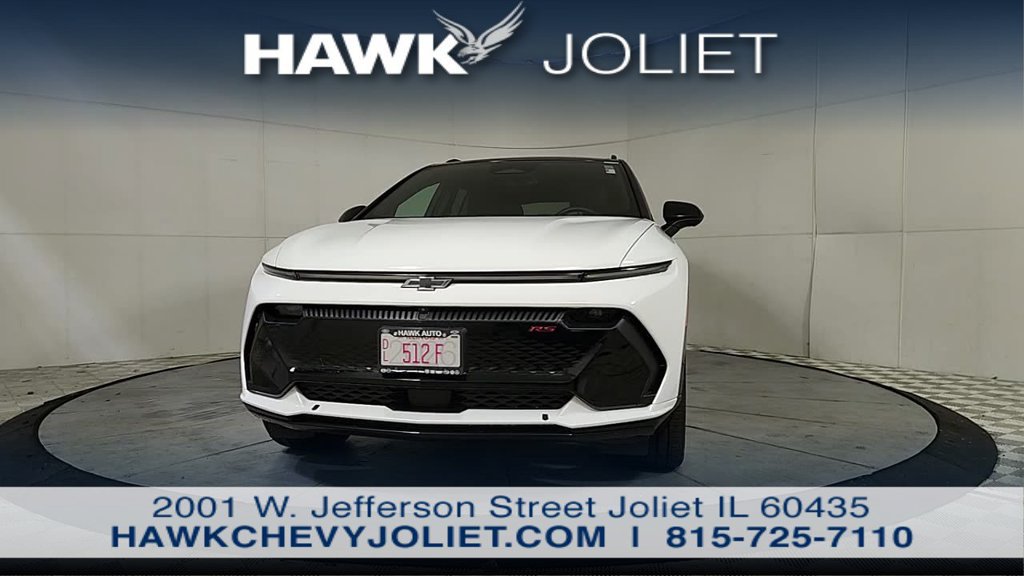 Used 2024 Chevrolet Equinox EV RS FWD image 3
