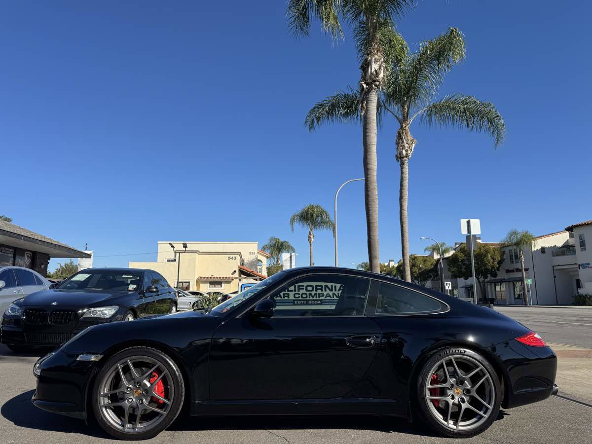 Used 2009 Porsche 911 Carrera S image 2