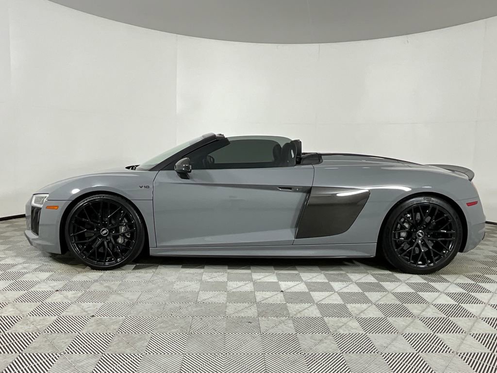 Used 2018 Audi R8 V10 plus image 3