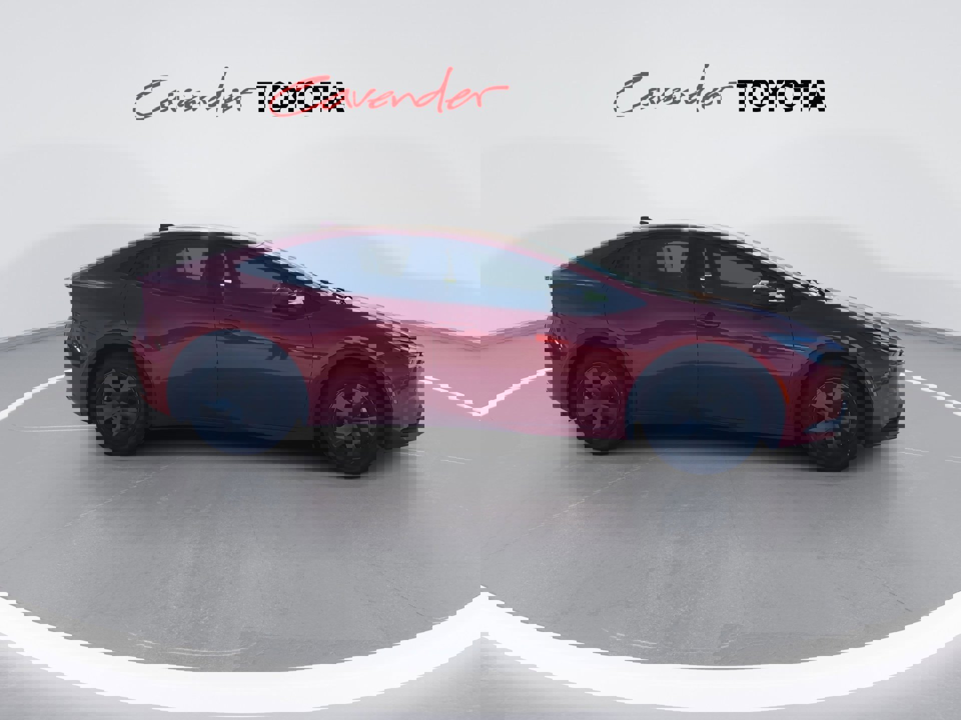 Used 2024 Toyota Prius LE FWD image 9