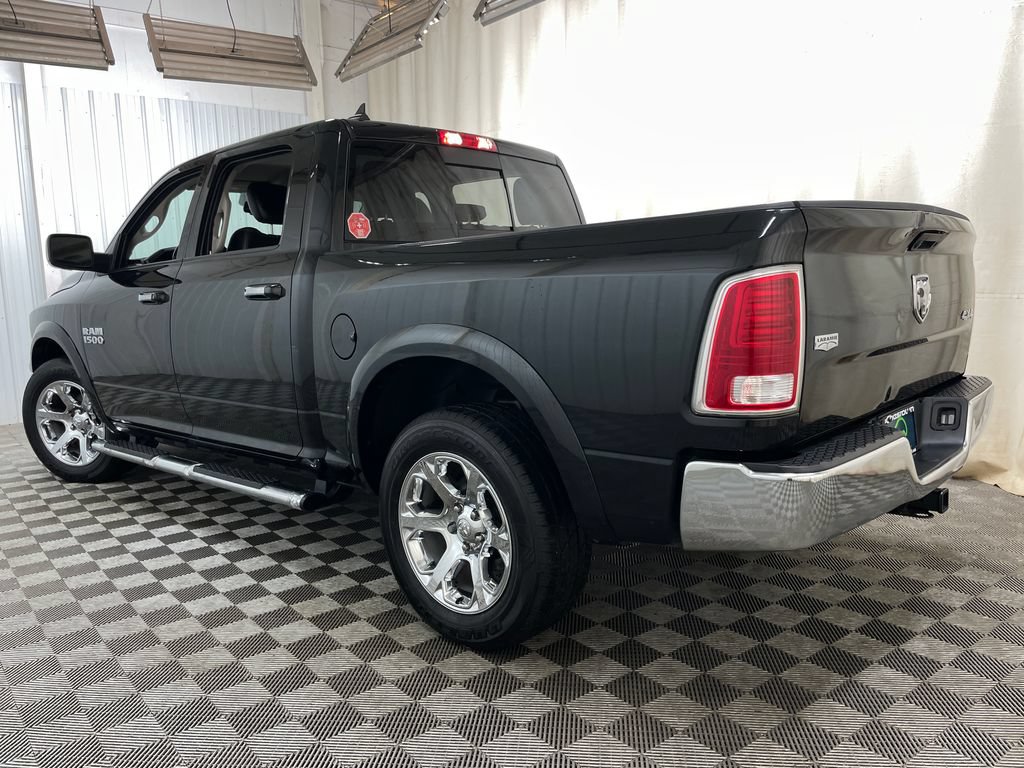 Used 2018 RAM 1500 Laramie AWD/4WD image 46