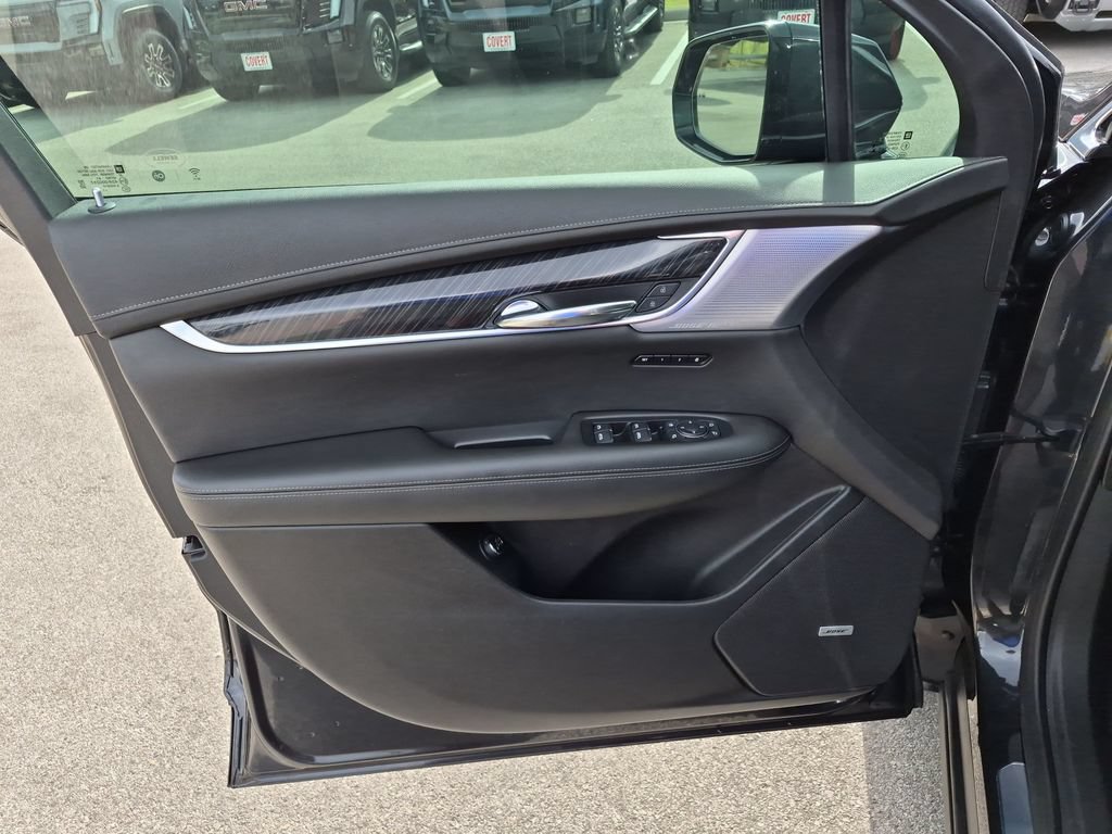 Used 2020 Cadillac XT6 Premium Luxury FWD image 20