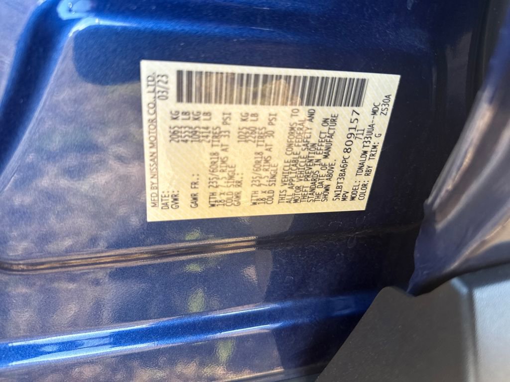 Used 2023 Nissan Rogue SV FWD image 34