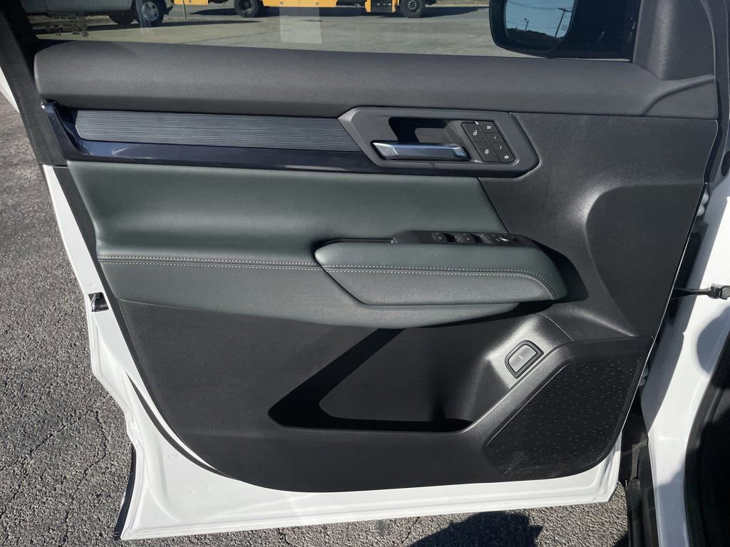 New 2026 GMC Terrain AT4 w/ Convenience Package III image 11