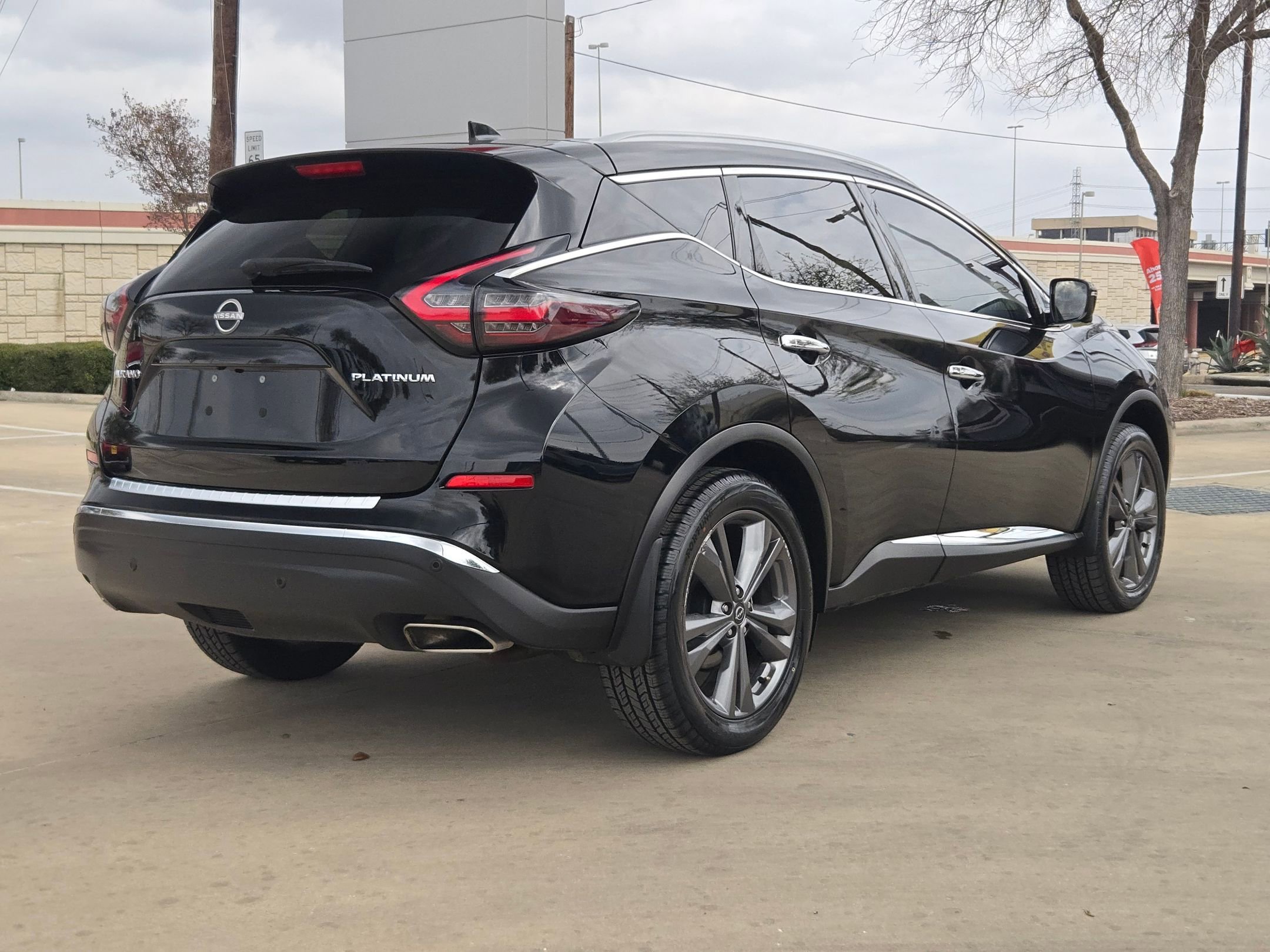 Certified 2024 Nissan Murano Platinum w/ Cargo Package FWD image 7