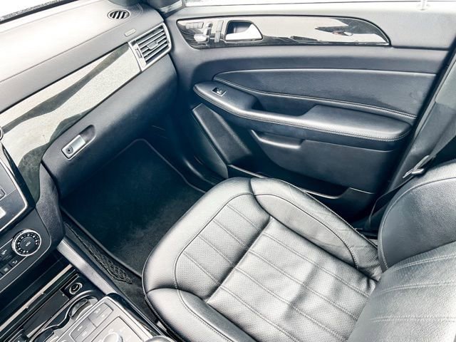 Used 2019 Mercedes-Benz GLS 450 4MATIC image 14