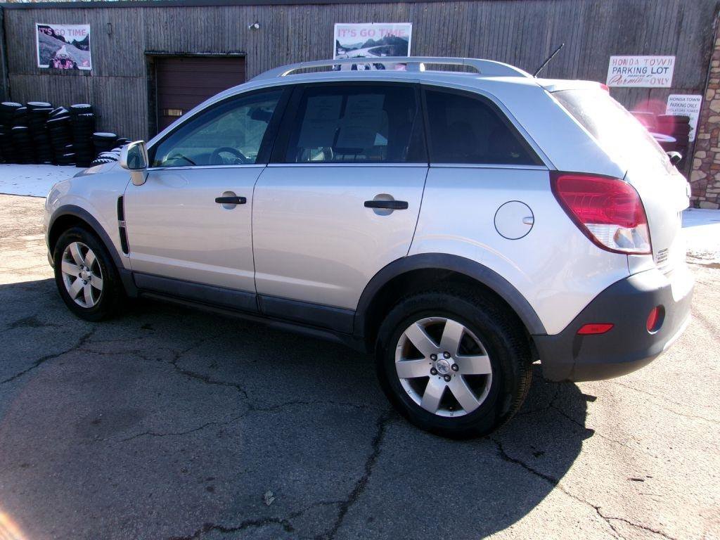 Used 2012 Chevrolet Captiva Sport LS FWD image 2